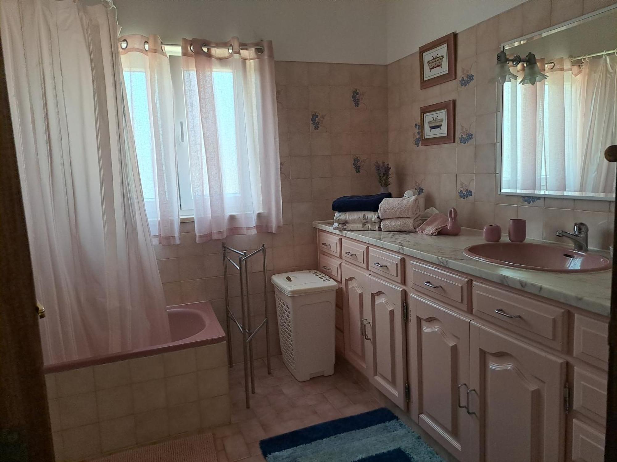 Av Fonte Coberta, Lagos, Fonte Coberta * Lagos
